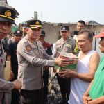 Kapolresta Bengkulu Berikan Bantuan Sembako kepada Korban Kebakaran, Wujud Kepedulian Polri kepada Masyarakat